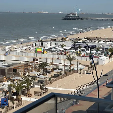 Sunny Beachfront - T103 Апартаменты